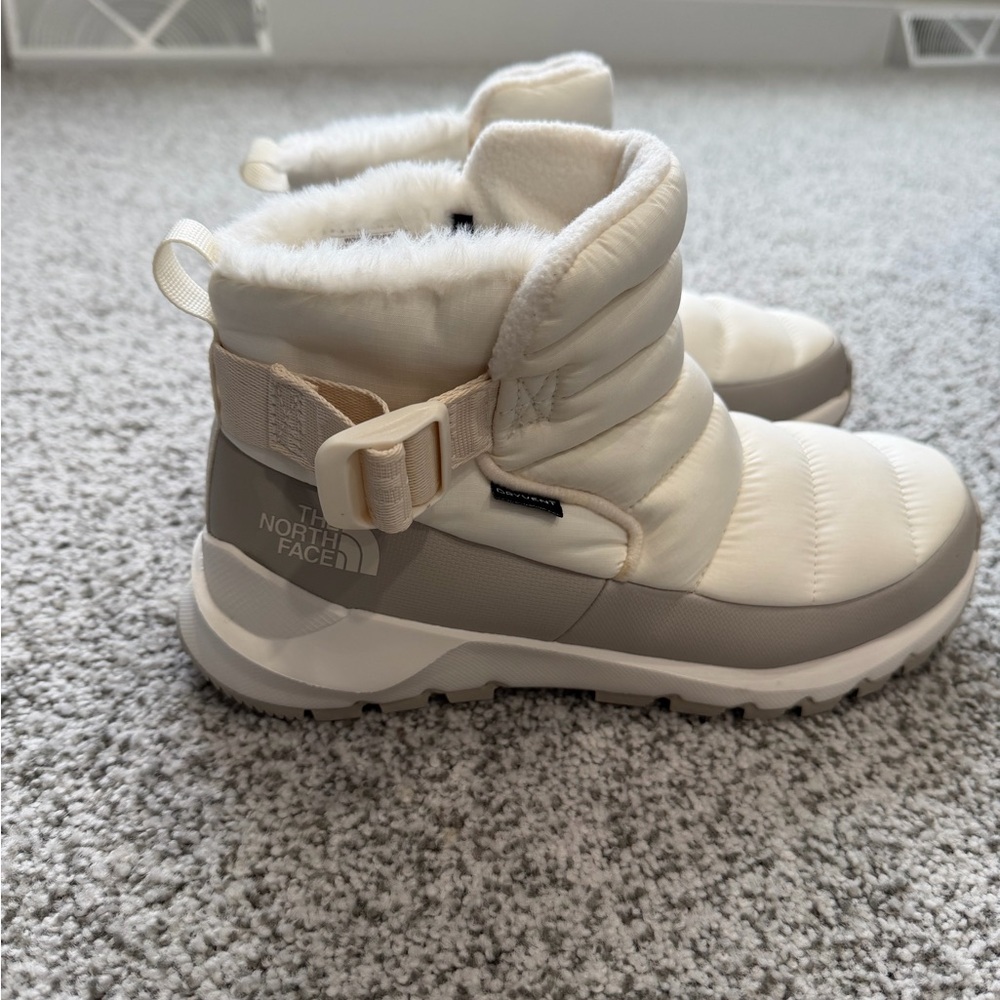 The North Face White Faux Fur Lined Boots